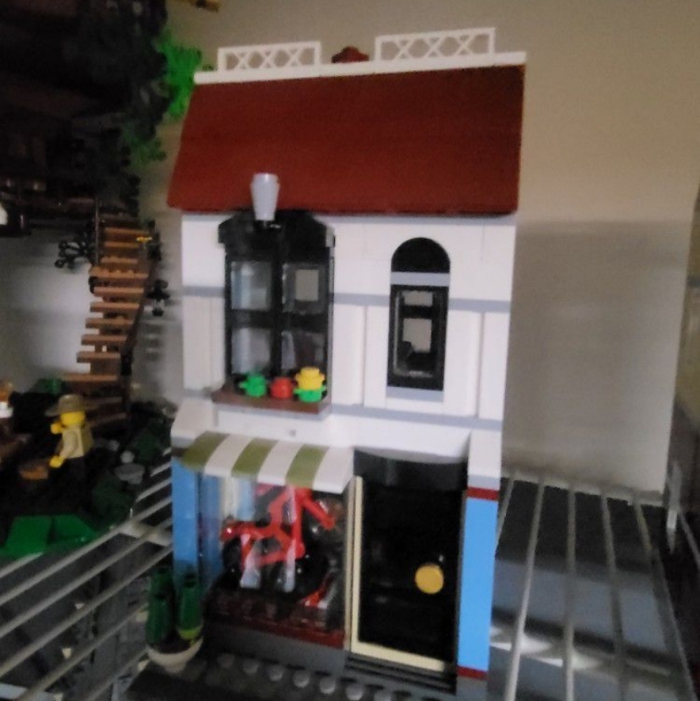 Lego bike shop
